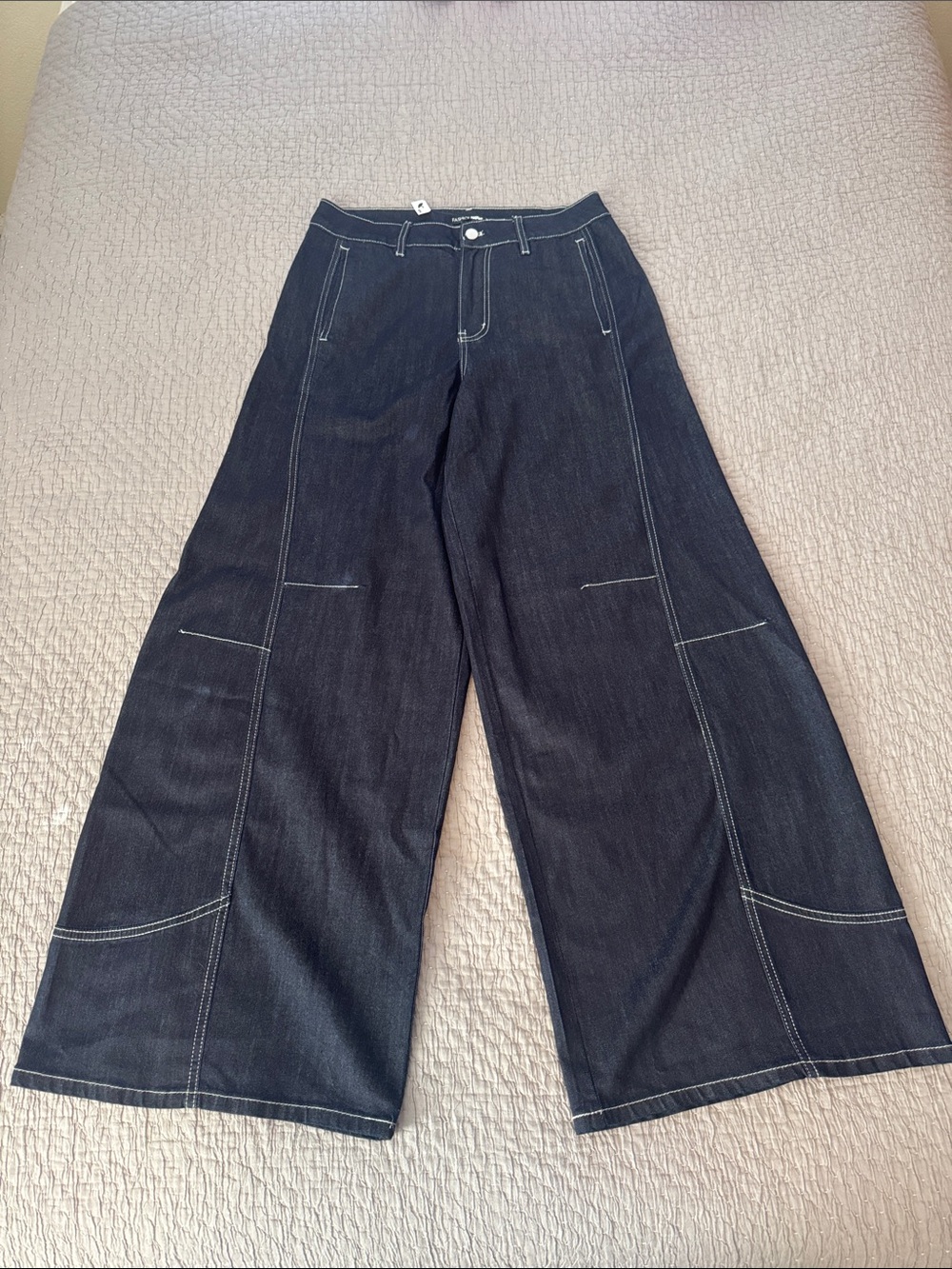 Fashion Nova Extreme Wide Leg Dark Wash Jeans